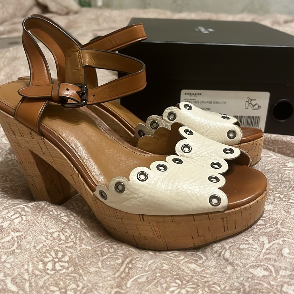 Coach April Heels sz 7.5